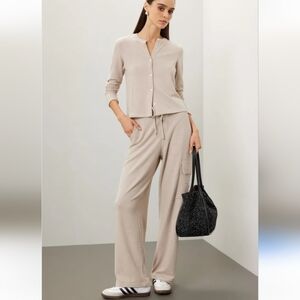Donni Sweater Cargo Pants Size XL Oatmeal Beige
